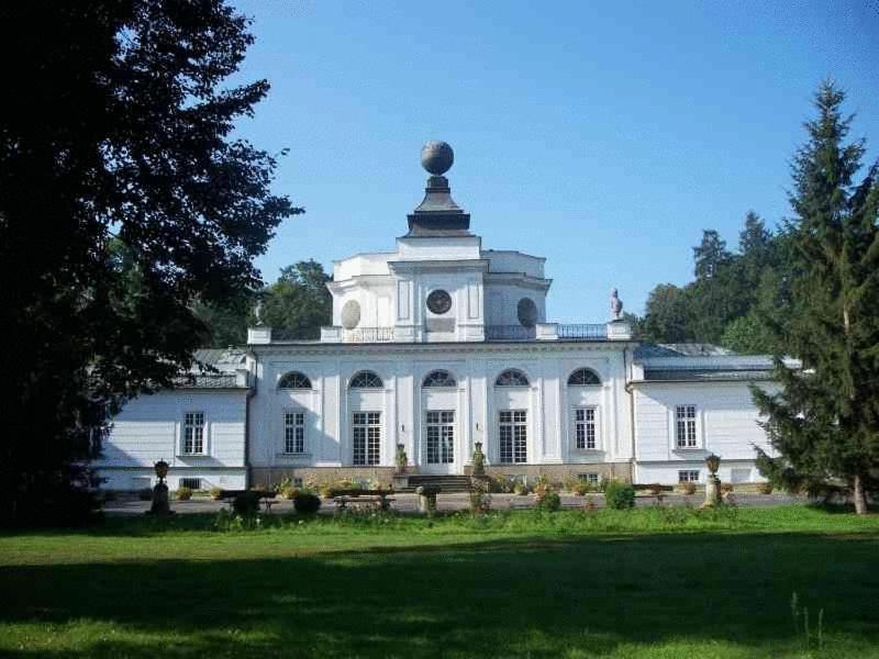Hotel Butikowy Palac Jablonna Kültér fotó