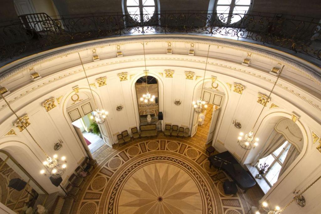 Hotel Butikowy Palac Jablonna Kültér fotó
